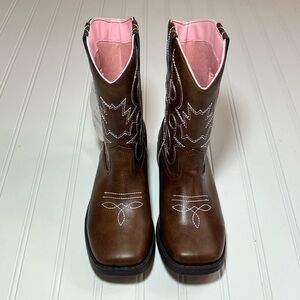 Girls Western Boots Size 3 with Pink Stitching NWT